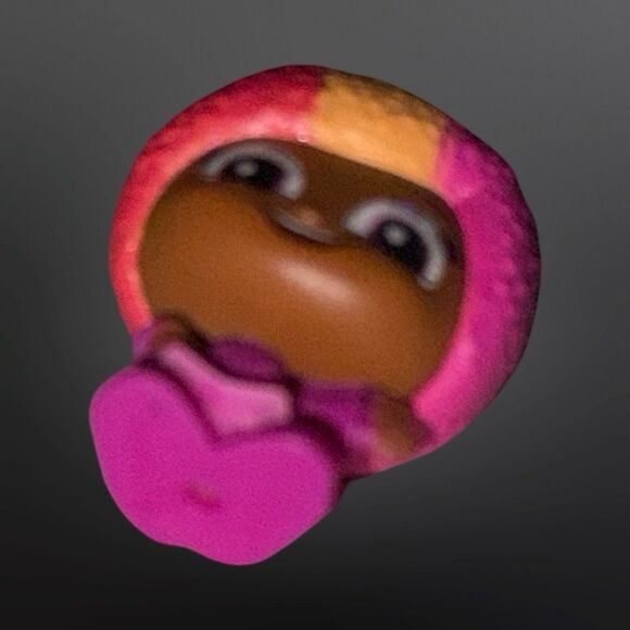 Disney Doorables Ultimate Mega Peek Pack Series 8 Target Exclusive Snowanna A12 - Picture 4 of 5